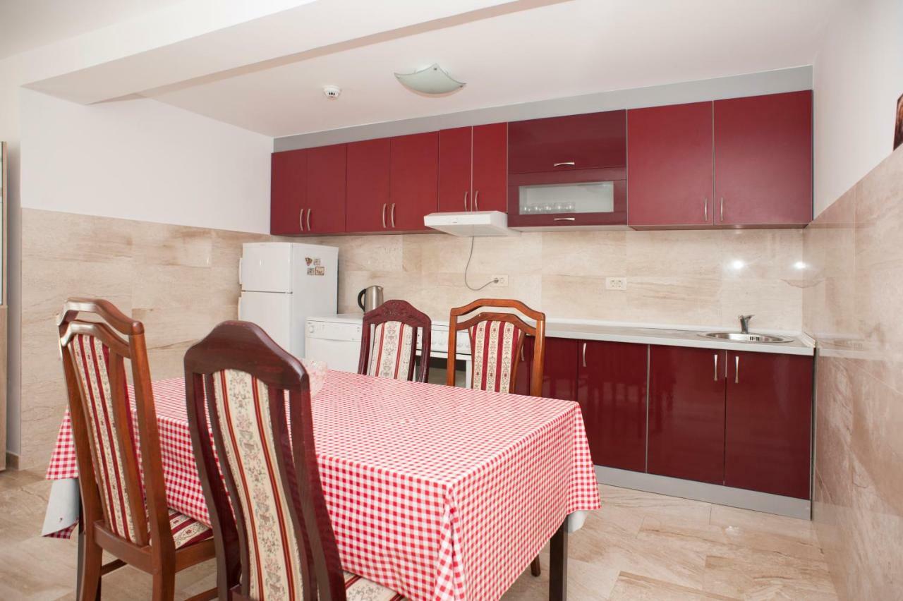 Apartments Villa Simonovic Petrovac Exteriör bild